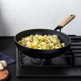 GreenPan Сковорода Вок: Wok Eco Smartshape 28 см из светлого дерева — фото 4