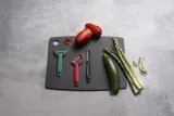 Victorinox Овощечистка Ypso двусторонняя с зубчатым лезвием, черная — фото 2