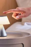Настольная лампа Lexon Luma M, текстиль, LED, выс. 11 см, синий — фото 5