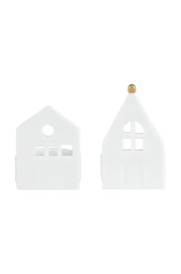Новогоднее украшение Raeder Guest House & Dream